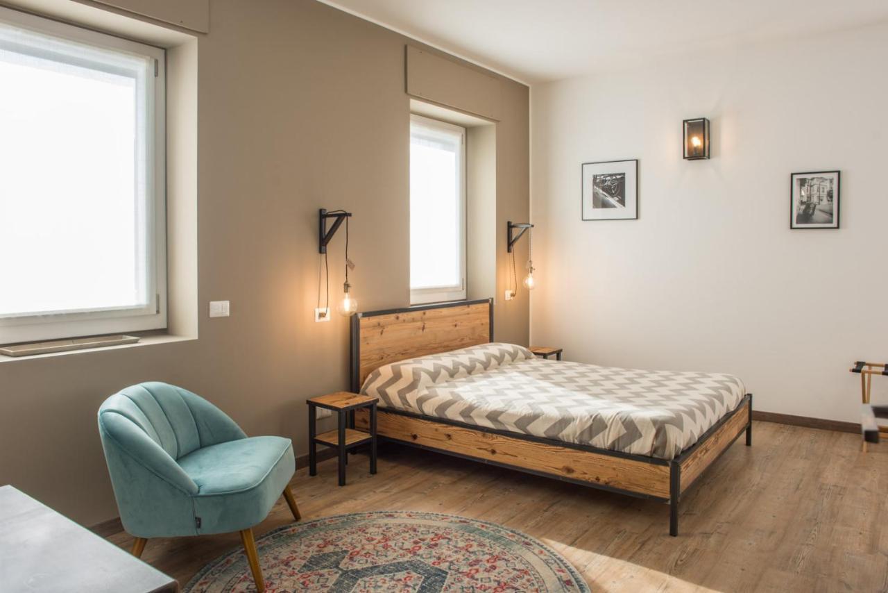Officina Rooms Como Exterior photo