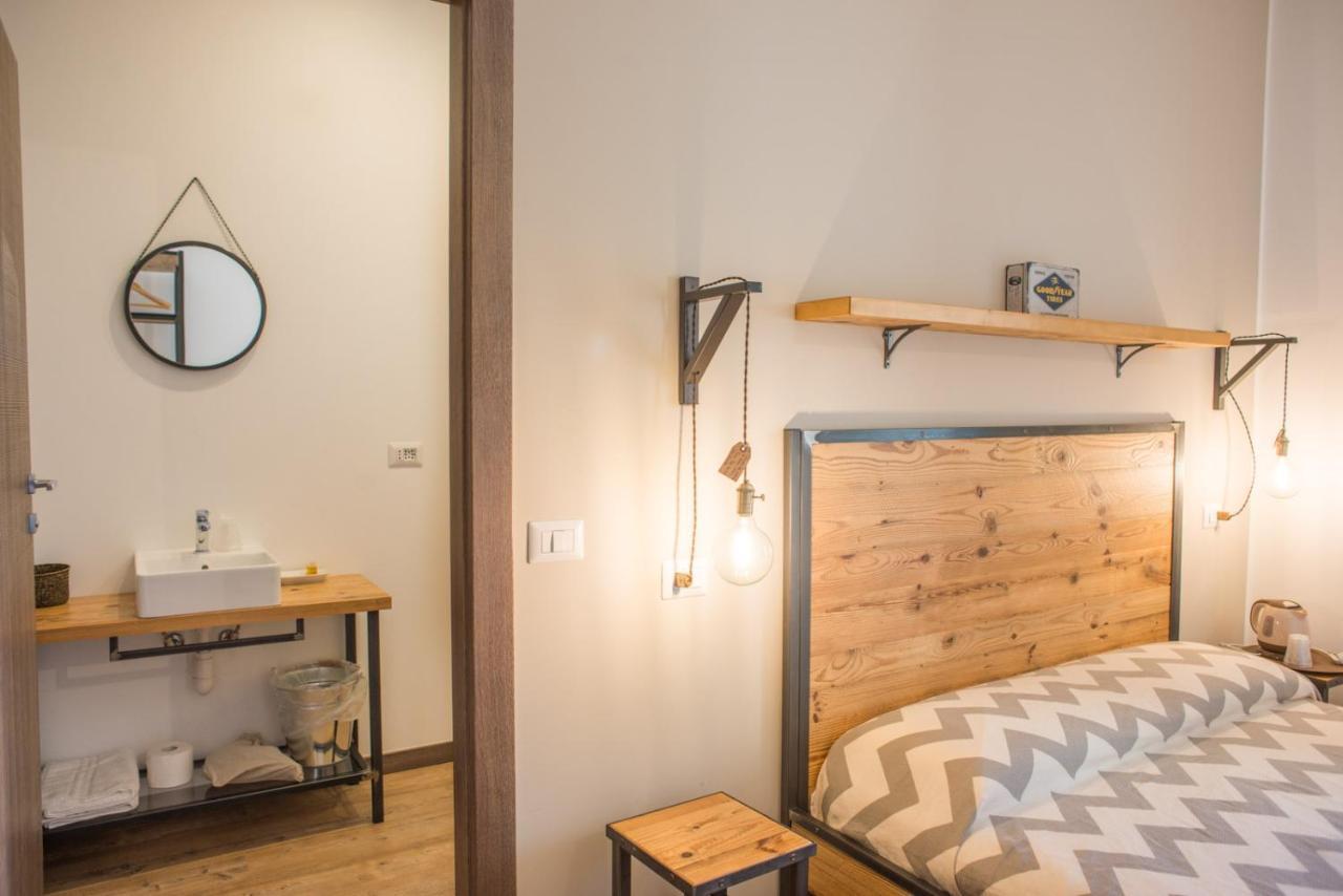 Officina Rooms Como Exterior photo